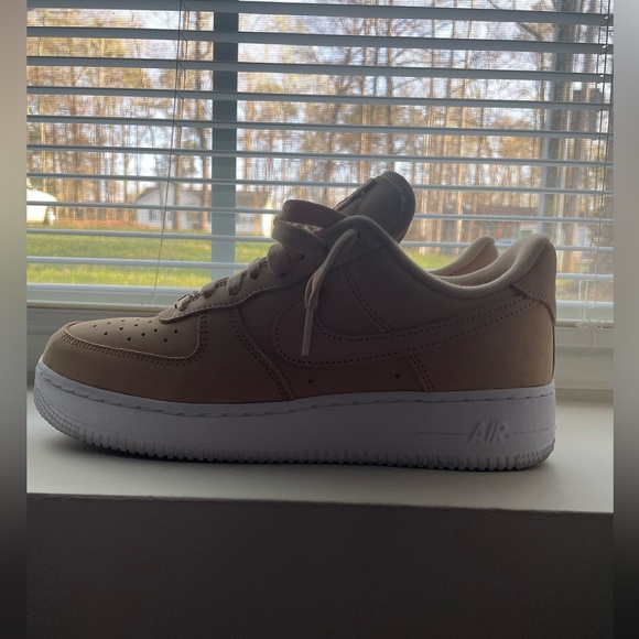 Nike Airforce One - Picture 5 of 6